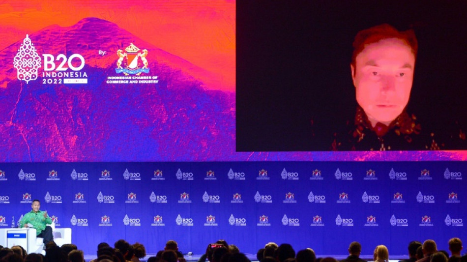 Voyages en fus&eacute;e et extraterrestres: la vision de l'avenir d'Elon Musk, en marge du G20 