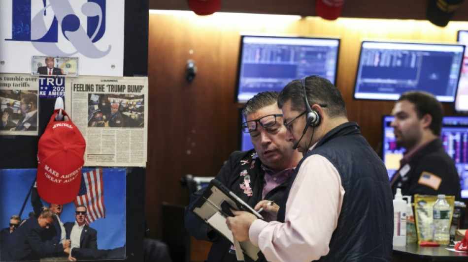 Wall Street ouvre en hausse, parie sur une nouvelle baisse des taux