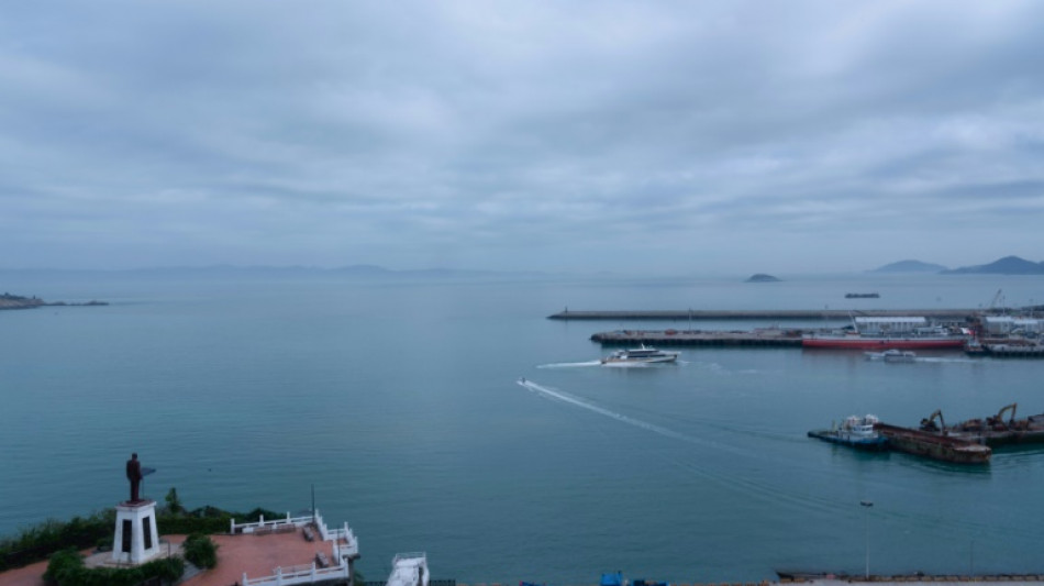 La resignaci&oacute;n de los taiwaneses en primera l&iacute;nea frente al poder militar chino