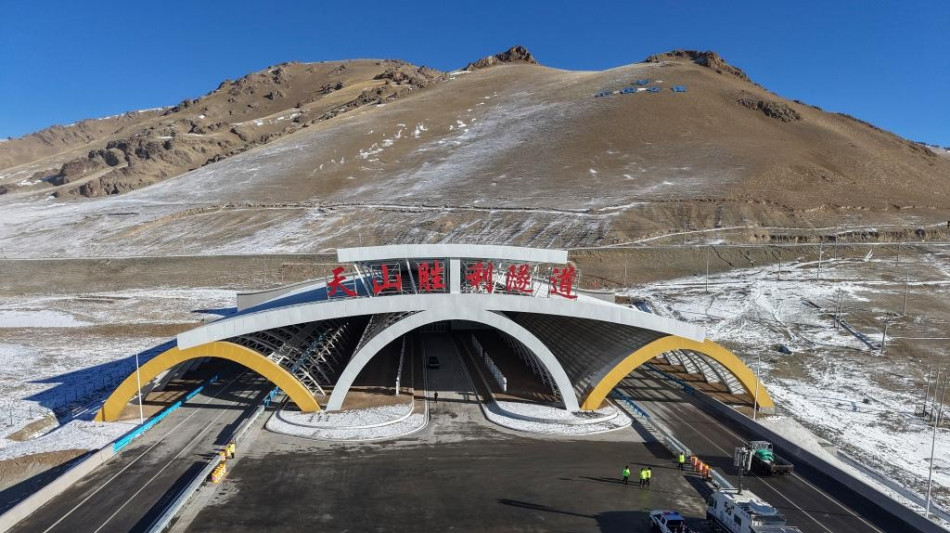 Aperto in Cina lo Tianshan Shengli, tunnel stradale 'pi&ugrave; lungo del mondo'
