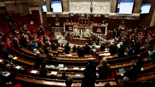Criant au "délire fiscal", la droite veut reprendre la main sur le débat budgétaire