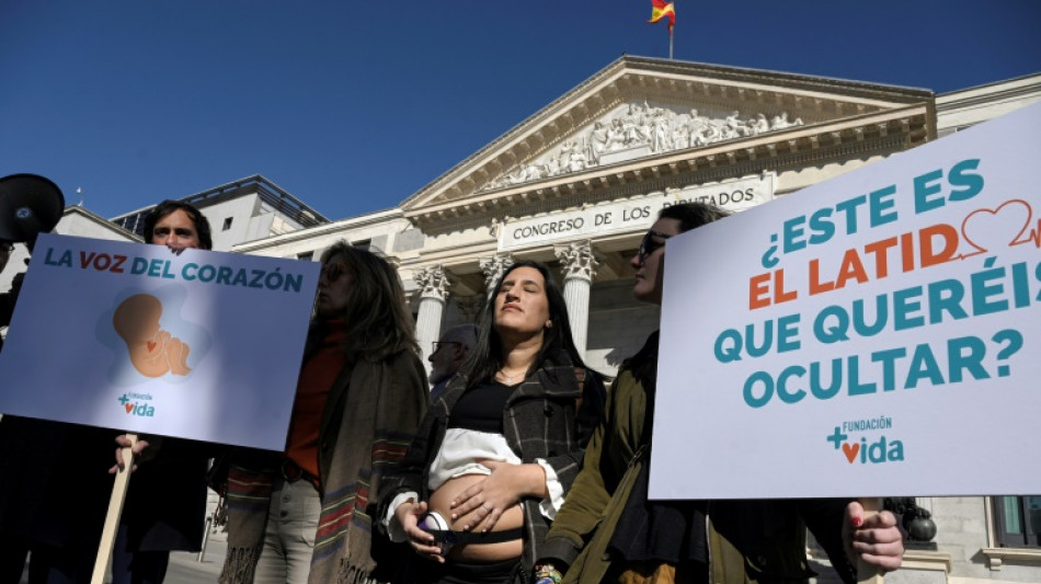 Espa&ntilde;a aprueba una ley pionera en Europa que permite la baja m&eacute;dica por menstruaci&oacute;n