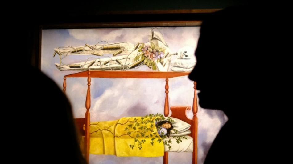 
Obra de Frida Kahlo marca r&eacute;cord en subasta para una mujer y un artista latinoamericano