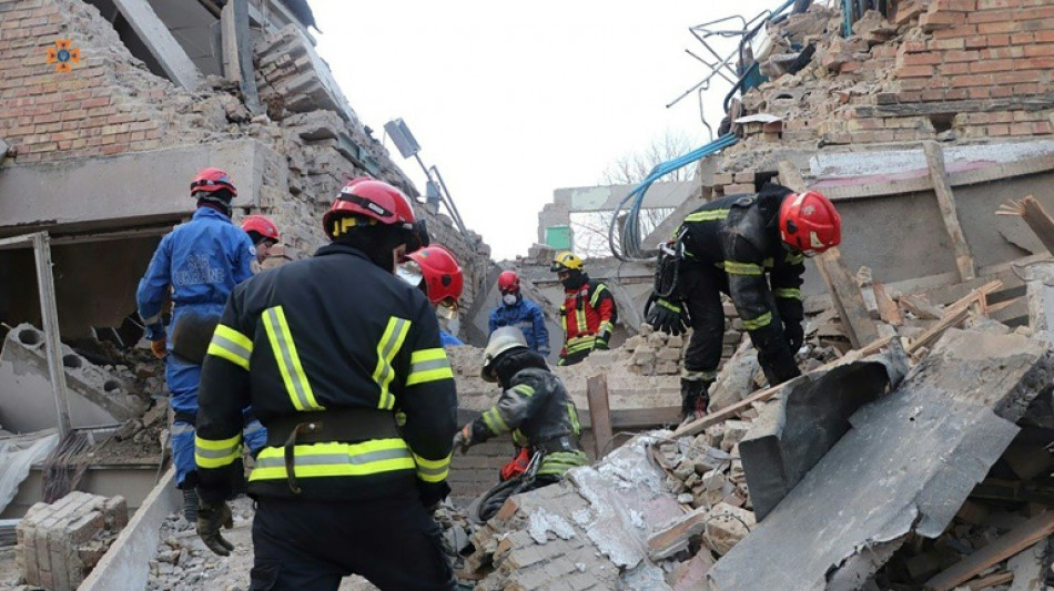 Ukraine: Zelensky se rend sur le front, pr&egrave;s de Bakhmout