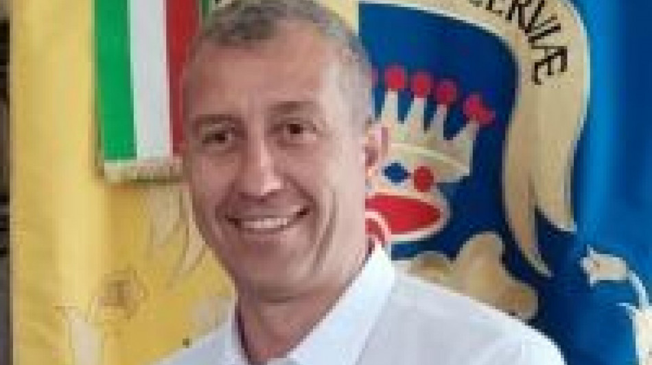 Il Pd sfiducia Missiroli, il Comune di Cervia verso la decadenza