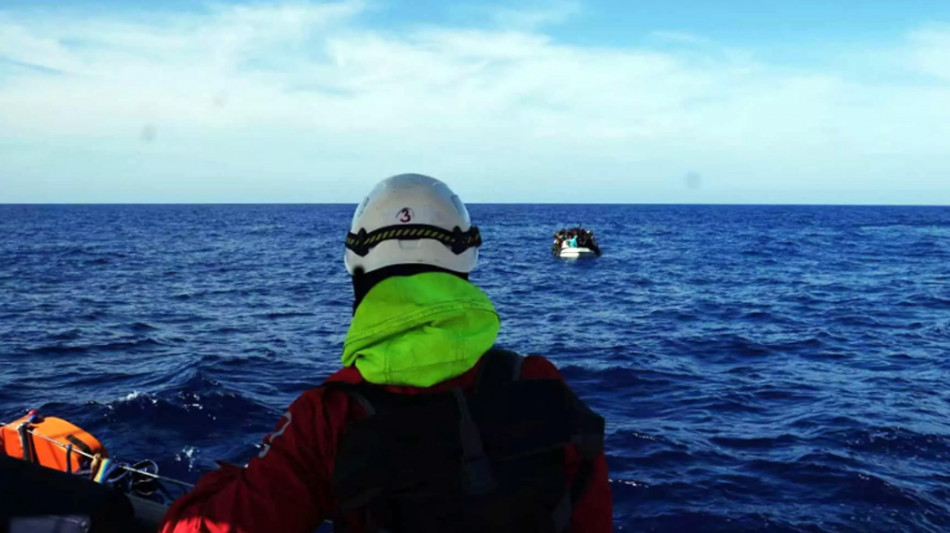 A Lampedusa 2 migranti morti e 14 in gravi condizioni