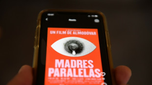 Instagram appel&eacute; &agrave; plus d'&eacute;galit&eacute; pour les mamelons des femmes et personnes transgenres
