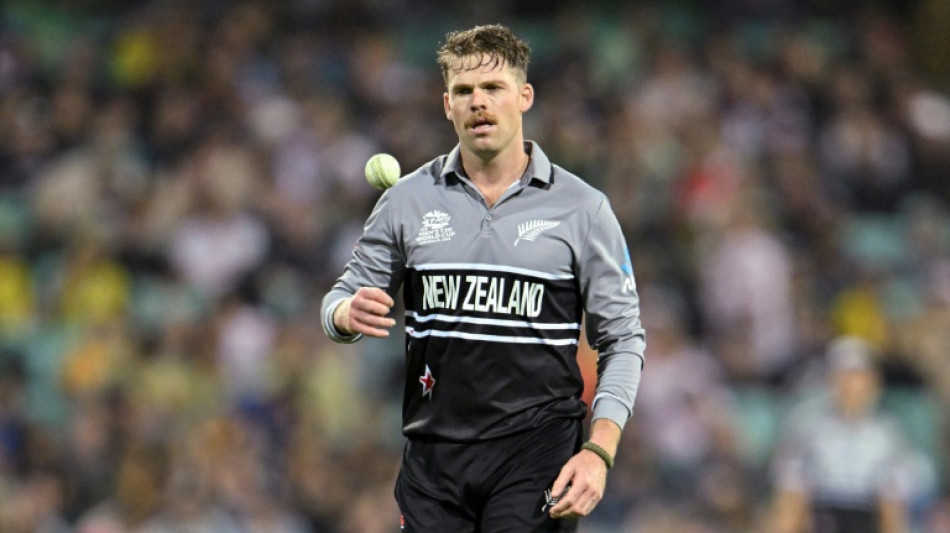 New Zealand wary of England firepower as they bid to seal semi place