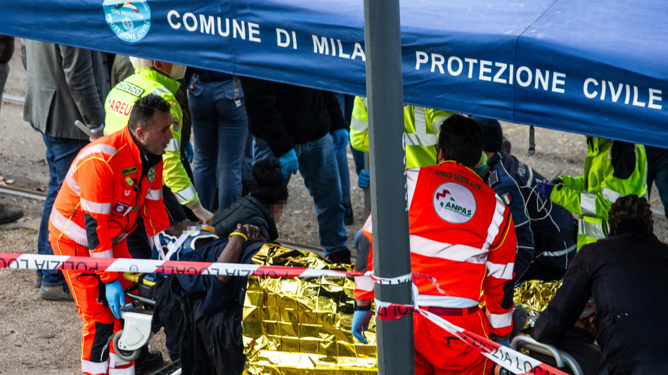 Il conducente del tram deragliato a Milano: 'Mi sono sentito male'