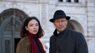 Su Sky Cinema in prima tv 'La lezione' con Matilda De Angelis e Stefano Accorsi