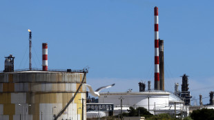 Il petrolio in rialzo a New York a 90,53 dollari