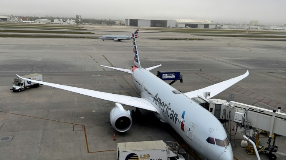 Aerol&iacute;neas de EEUU mejoran las perspectivas de negocio por una mayor demanda de viajes