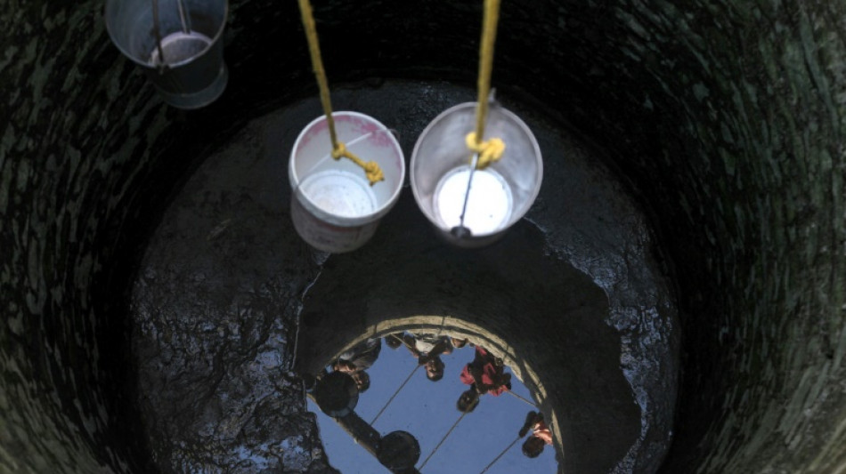 Trece mujeres mueren al caer en un pozo durante una boda en India