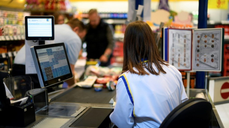 61 Prozent der 15- bis 24-J&auml;hrigen leben haupts&auml;chlich von Unterst&uuml;tzung