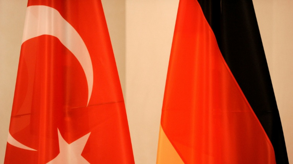 Merz von Erdogan in Ankara mit milit&auml;rischen Ehren empfangen