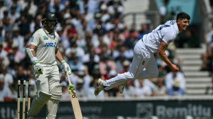 England's Fisher and Archer strike against New Zealand after Stokes saga
