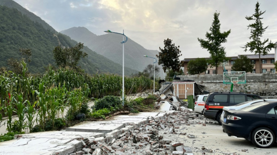 Pr&egrave;s de 50 morts en Chine apr&egrave;s un s&eacute;isme de magnitude 6,6