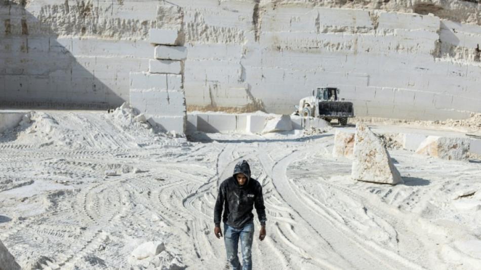 Famed Jerusalem stone still sells despite West Bank economic woes