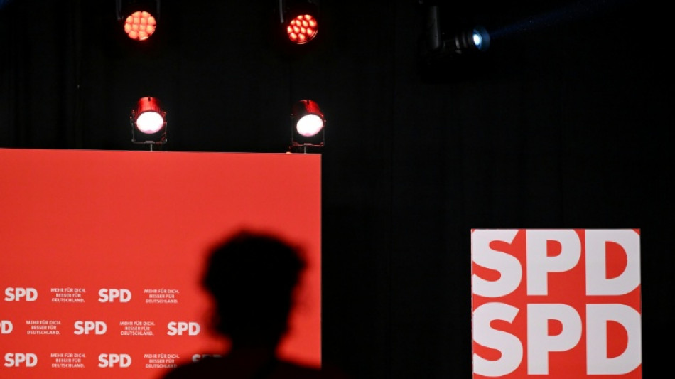 SPD in Hamburg w&auml;hlt Leonhard und Weiland erneut zu Landesvorsitzenden