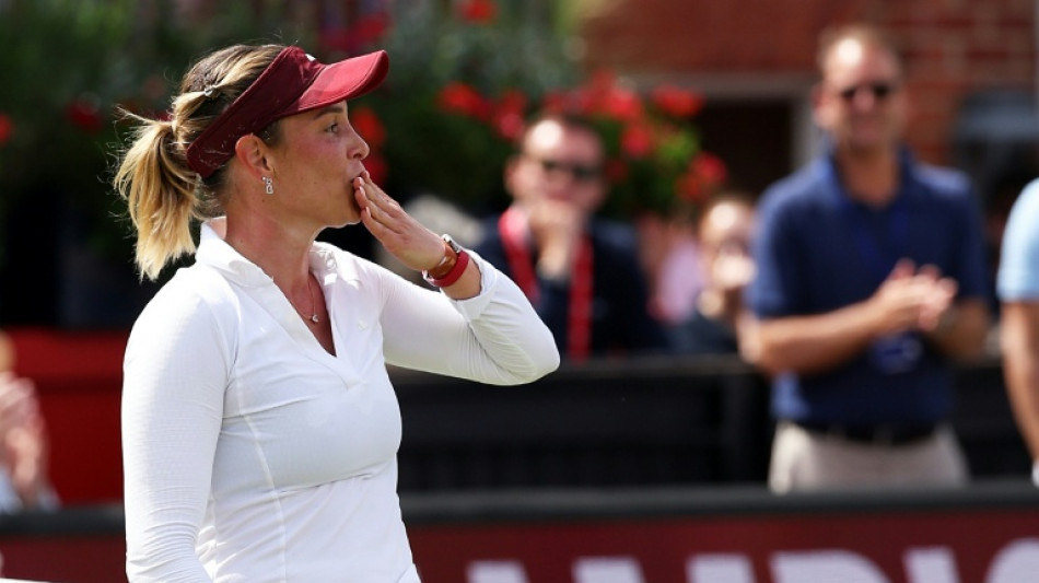 Vekic beats Raducanu in Queen's Club final to end title drought