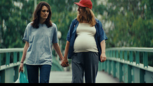 Alice Douard, racconto il sentirsi una madre 'sotto esame'