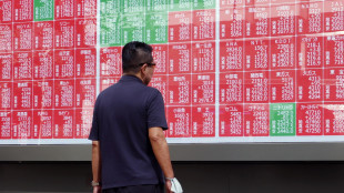 Borsa: Tokyo, apertura in aumento (+0,97%)