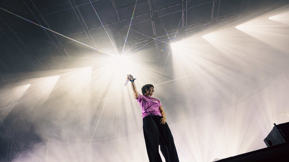 Madame annuncia nuove date delDisincanto tour l'11 dicembre a Milano e il 20 a Bologna