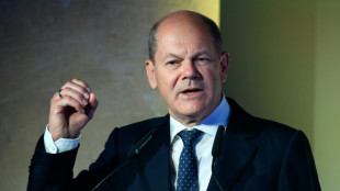 Scholz k&uuml;ndigt R&uuml;ckbesinnung der Bundeswehr auf Verteidigungsaufgaben an