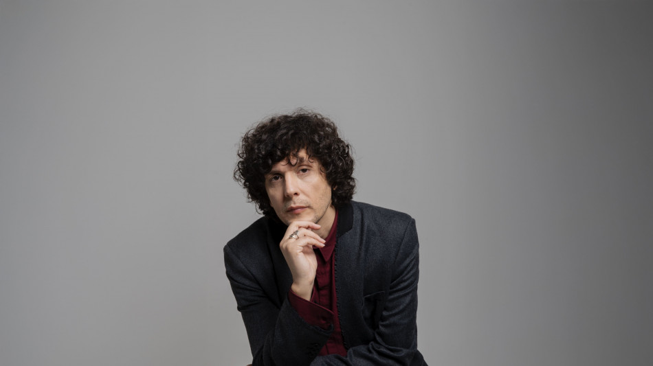 Ermal Meta maestro concertatore della 29a edizione della Notte della Taranta