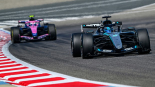 Mercedes domina &uacute;ltimo dia de testes oficiais da F1 no Bahrein