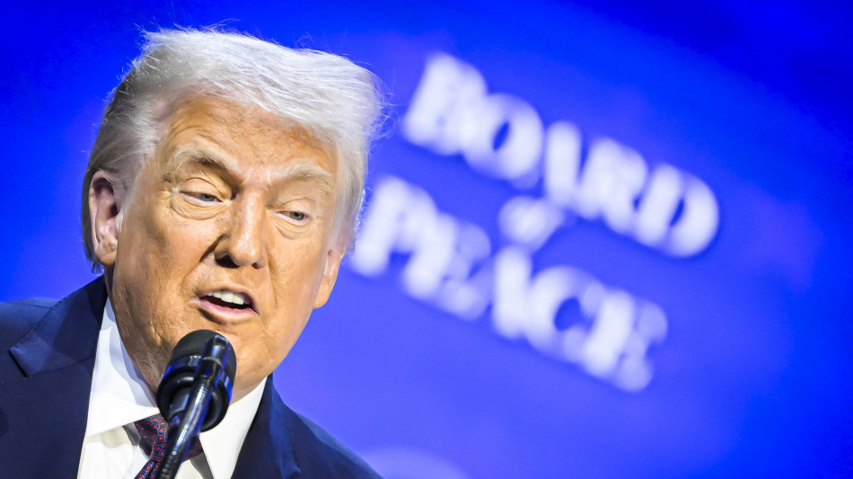 Trump, 'Board of Peace aperto, Italia e Polonia vogliono unirsi'