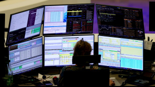 Borsa: l'Europa chiude debole tra banche centrali e Medio Oriente