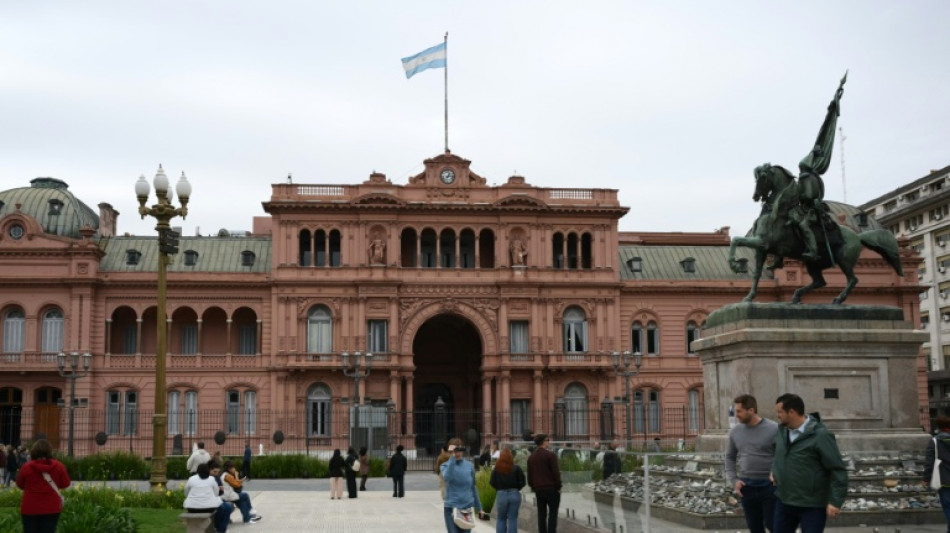 La victoria electoral de Milei en Argentina desata euforia en los mercados