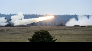 Gro&szlig;britannien sagt Ukraine Lieferung von Langstrecken-Raketensystemen zu