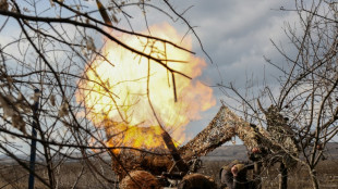 L'arm&eacute;e ukrainienne face aux tentatives des Russes d'encercler Bakhmout