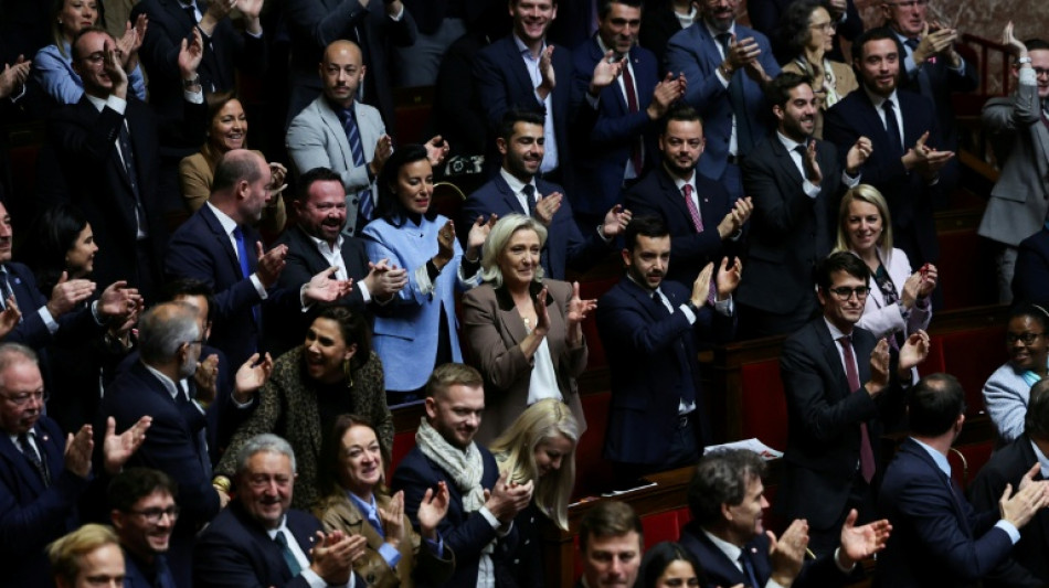 A l'Assembl&eacute;e, le RN obtient une victoire "historique" contre l'accord franco-alg&eacute;rien de 1968
