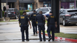 Agenti dell'Ice uccidono una donna a Minneapolis