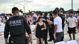 Principal evento do 4 de julho em Washington &eacute; evacuado por amea&ccedil;a de tempestade