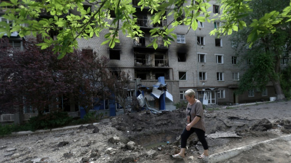 Ukraine: dix morts dans une frappe pr&egrave;s d'Odessa, Kiev reprend un &icirc;lot strat&eacute;gique