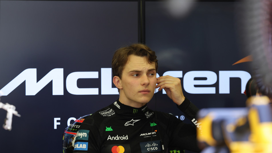 Gp Bahrain: Piastri il più veloce nelle libere 2, quarto Leclerc