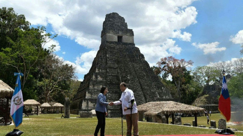 Presidenta de Taiw&aacute;n promete en Guatemala seguir asistiendo a sus "aliados diplom&aacute;ticos"