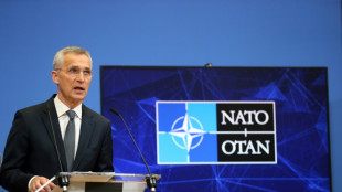 Stoltenberg: "Dringender Bedarf" an mehr Waffen f&uuml;r die Ukraine