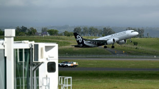 First international flight takes off from new Sydney airport