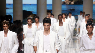 >>>ANSA/Le vacanze siciliane di Dolce e Gabbana, sfila l'identit&agrave; del brand