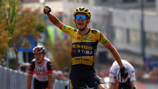 Bouwman&nbsp;leads Dutch 1-2 in Giro seventh stage as Lopez stays in pink