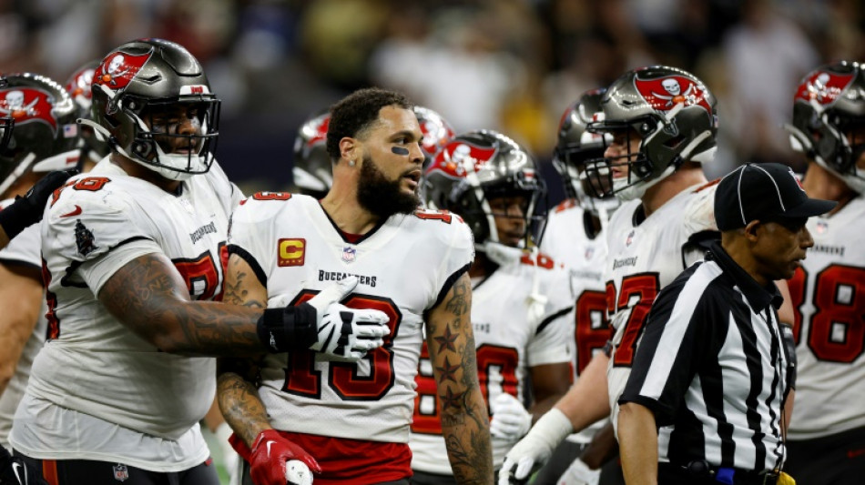 Bucs ace Evans suspended after Saints brawl