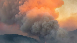 Un incendio en Francia obliga a modificar el Tour y evacuar a 10.000 personas