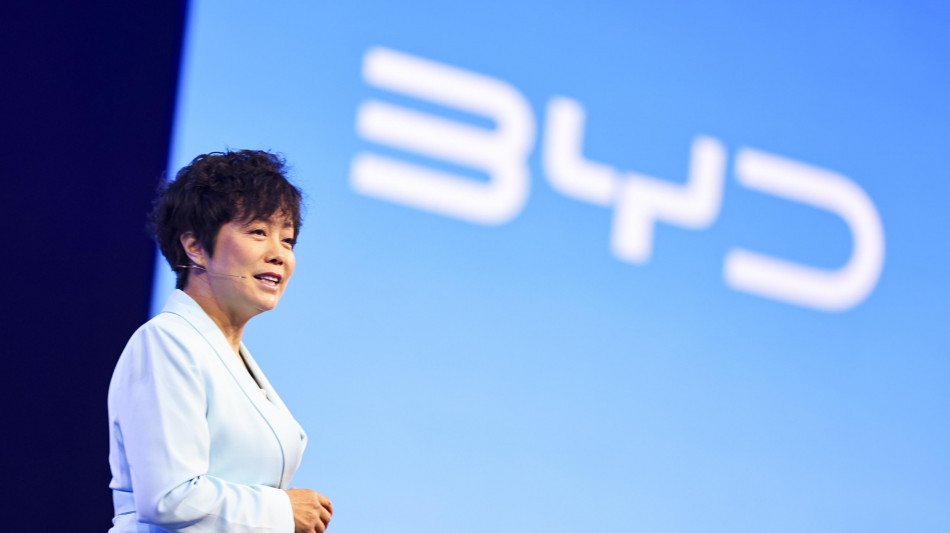 Stellantis sale in Borsa, +3% dopo interesse Byd per stabilimenti in Europa