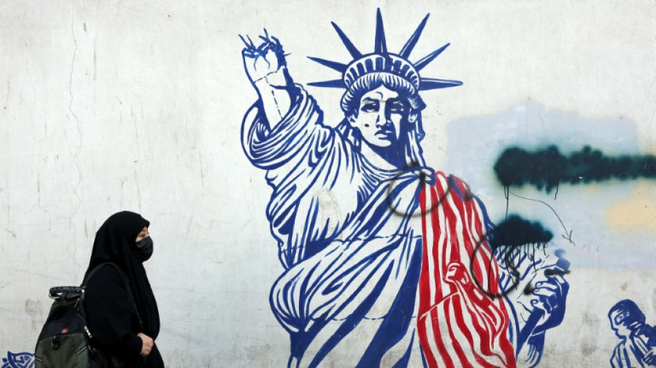 Iran-US talks begin in push to avert war