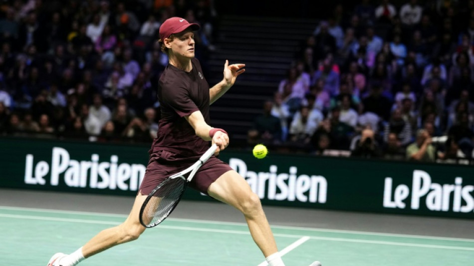 Masters 1000 de Paris: Zverev et Auger-Aliassime souffrent, Sinner fonce en huitièmes
